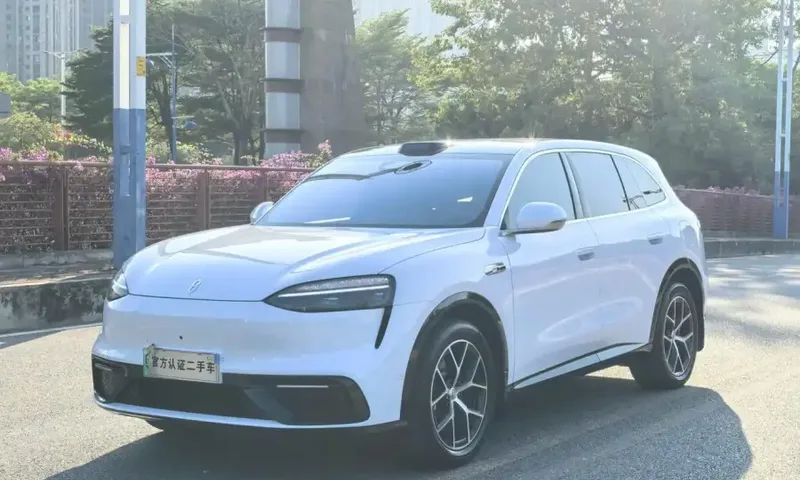 Русификация китайского автомобиля: что переводят и сколько стоит