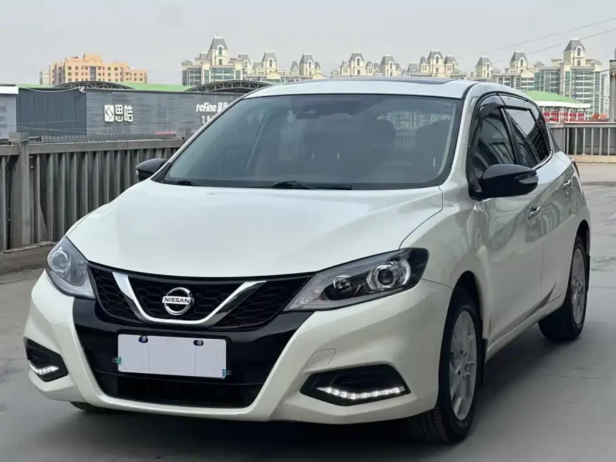 Nissan Tiida 1.6L CVT