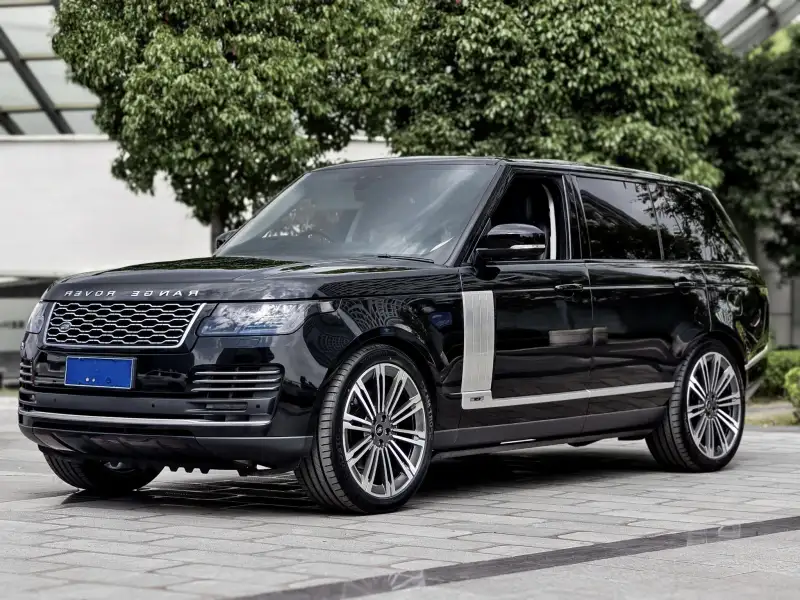 Land Rover Range Rover 3.0 L6 400PS