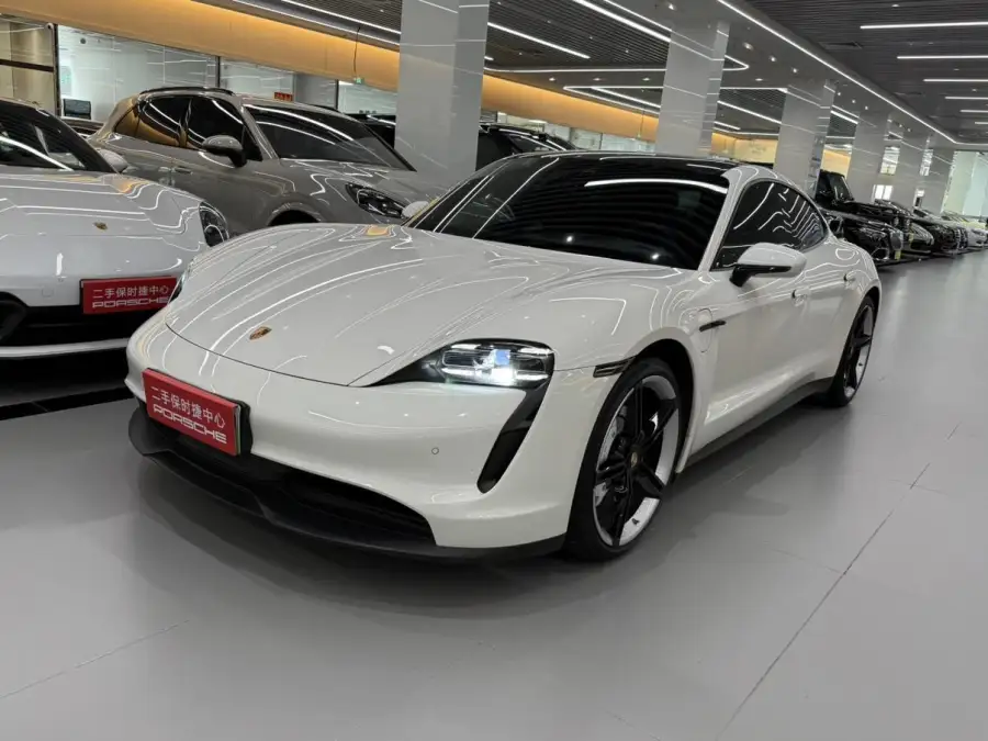 Porsche Taycan Taycan
