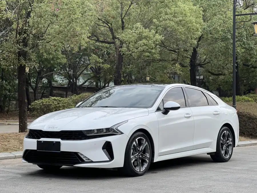 Kia K5 380T GT-Line