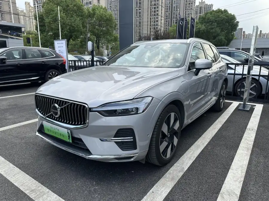 Volvo XC60 PHEV T8 4WD Long Range Luxury