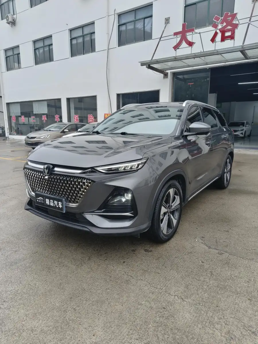 Changan X7 PLUS 1.5T DCT 7 мест