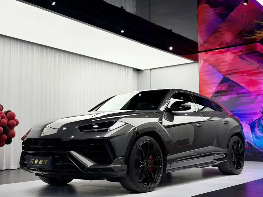 Lamborghini Urus 4.0T V8 S