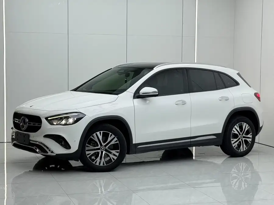 Mercedes-Benz GLA GLA 220