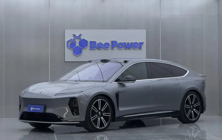 Nio ET9
