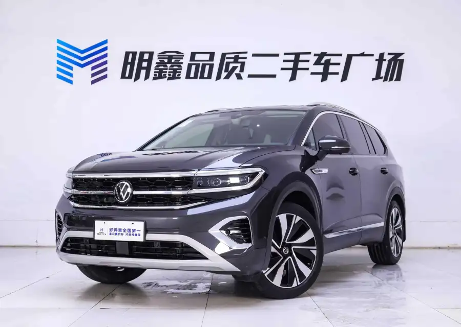Volkswagen Talagon 380TSI 4WD 7 мест