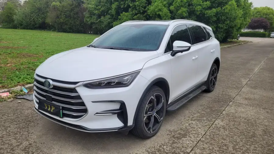 BYD Tang DM DM-i 1.5T 112KM Premium