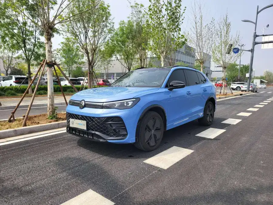 Volkswagen Tiguan L Pro 380TSI 4WD R-Line