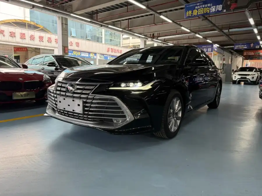 Toyota Avalon 2.0L CVT Base