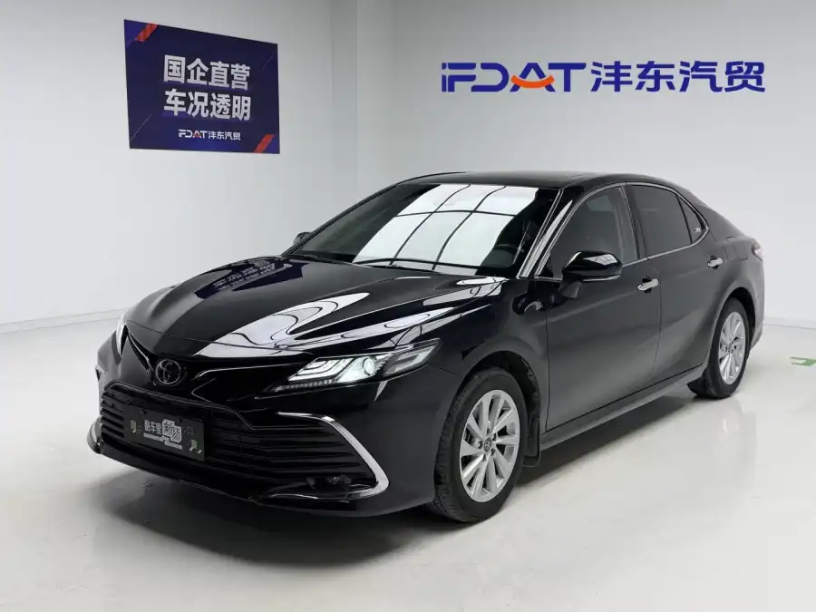 Toyota Camry 2.0G Luxury