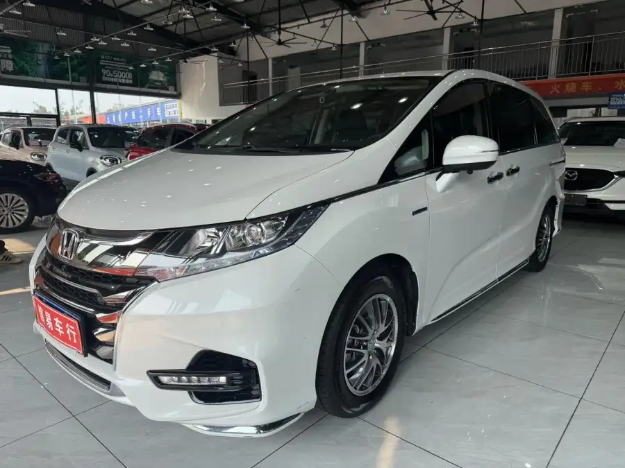Honda Odyssey 2.0L ·