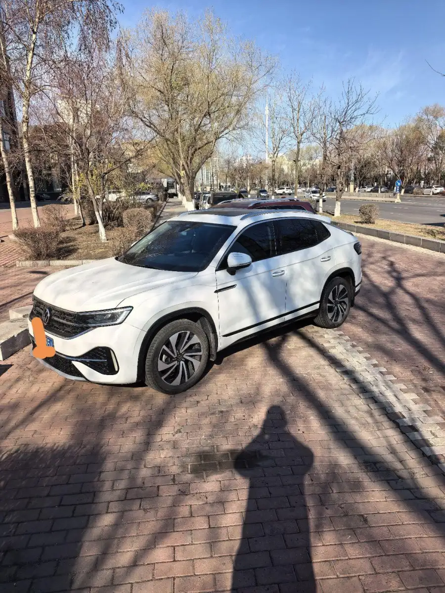 Volkswagen Tayron X 330TSI 2WD