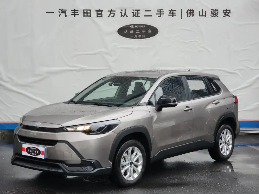 Toyota Frontlander 2.0L CVT PLUS