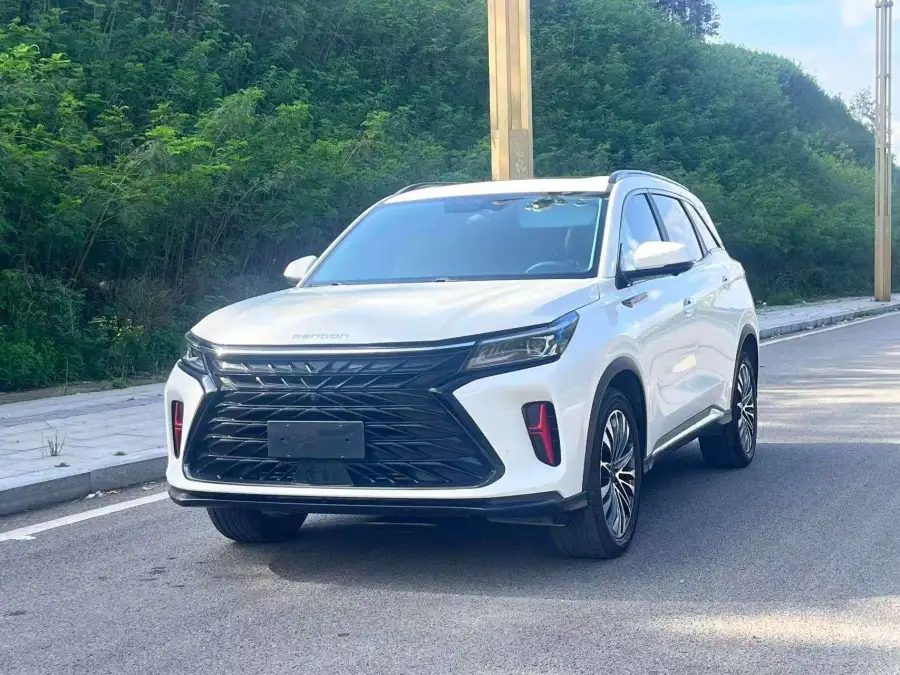 Dongfeng Fengon 580 1.5T