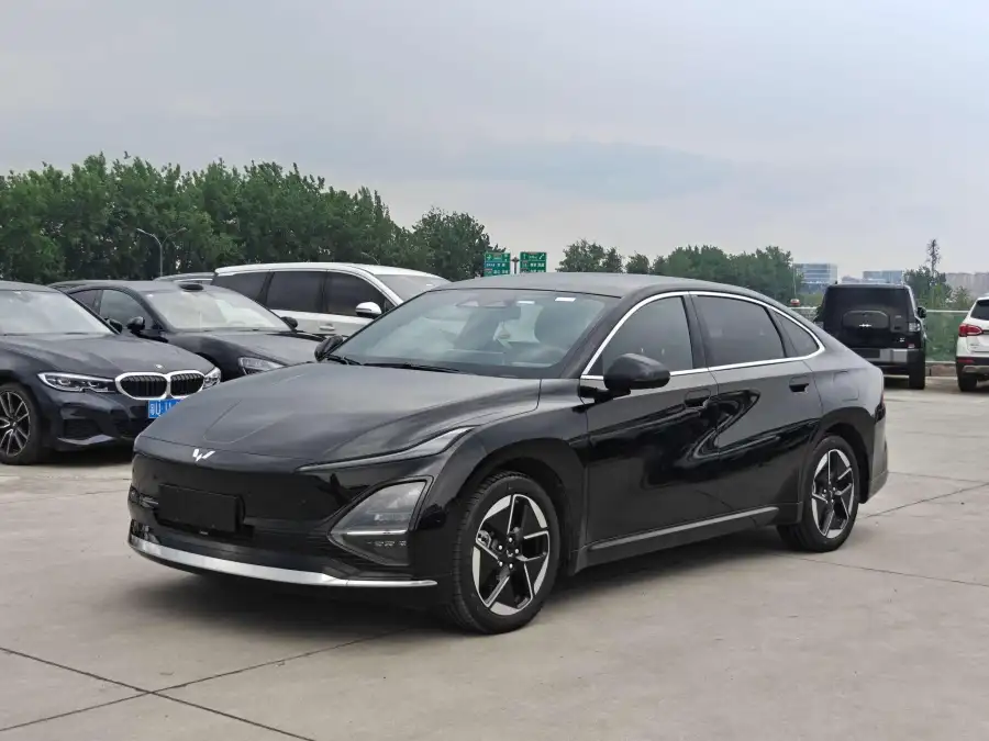 Wuling Starlight EV 610km Flagship
