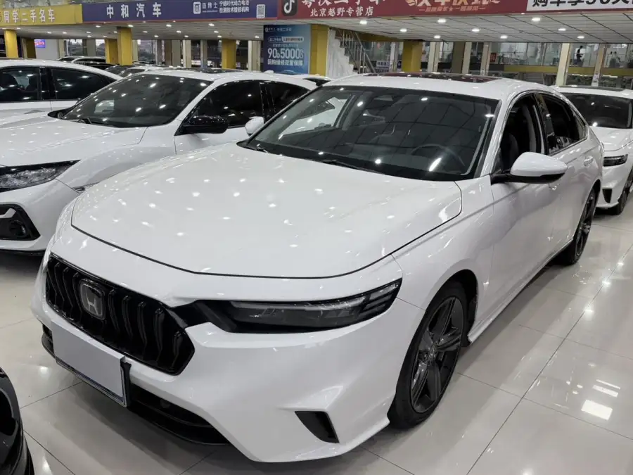 Honda Inspire 260TURBO Elite