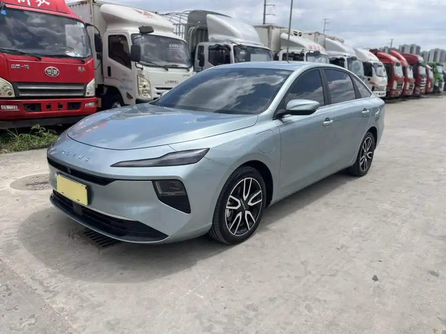 Roewe D6 520km Smart
