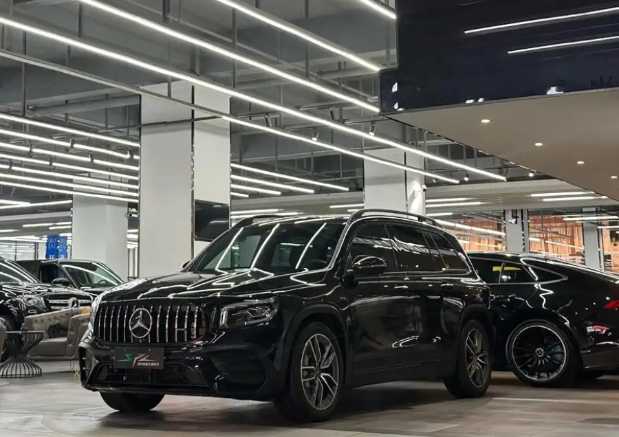 Mercedes-Benz GLB AMG AMG GLB 35 4MATIC