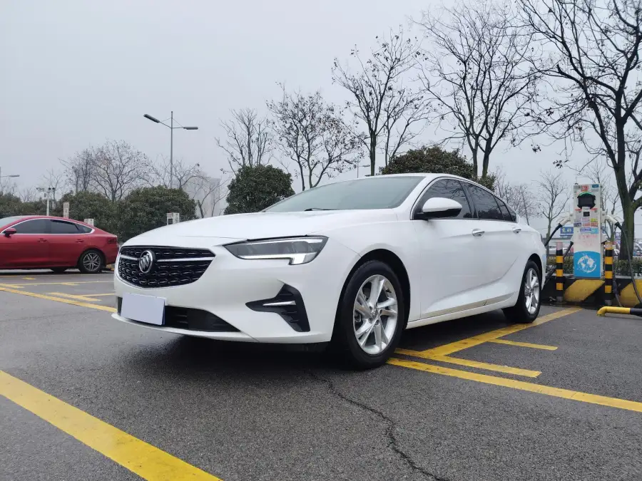Buick Regal 552T Elite