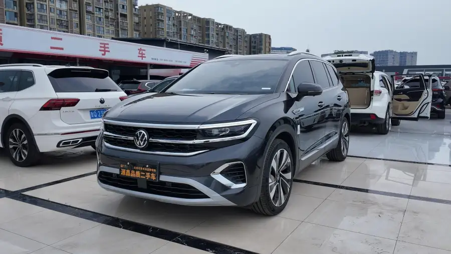 Volkswagen Talagon 380TSI 4WD Pro 6 мест