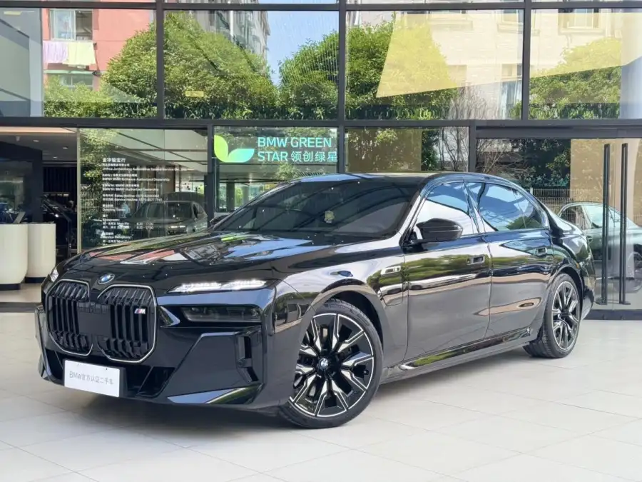 BMW i7 M70L xDrive