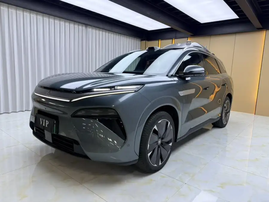 BYD Tang L DM DM-p 175KM 4WD
