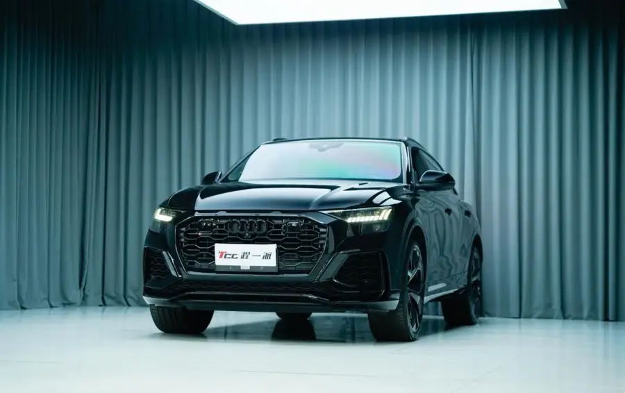 Audi RS Q8 RS Q8 4.0T