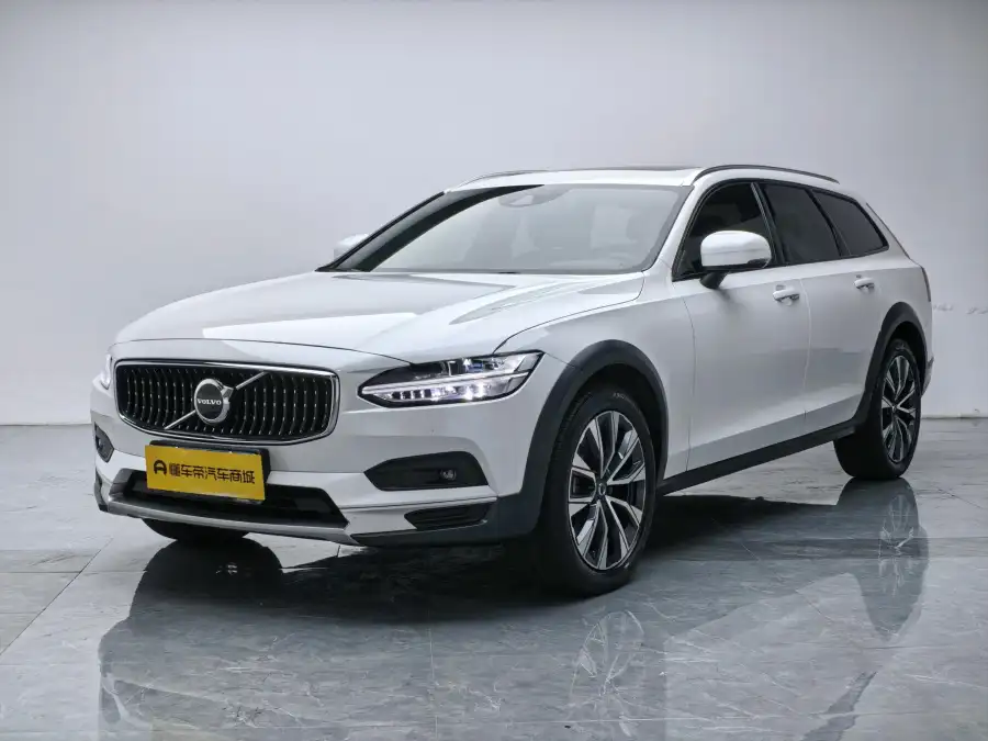 Volvo V90 Cross Country B5 AWD