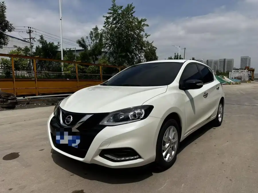 Nissan Tiida 1.6L CVT