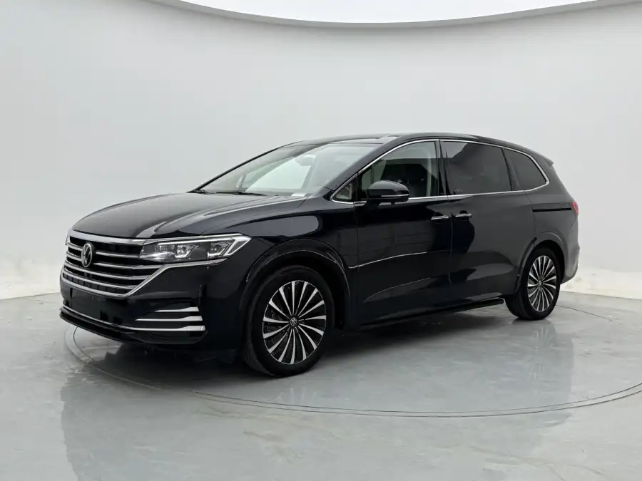 Volkswagen Viloran 380TSI Premium