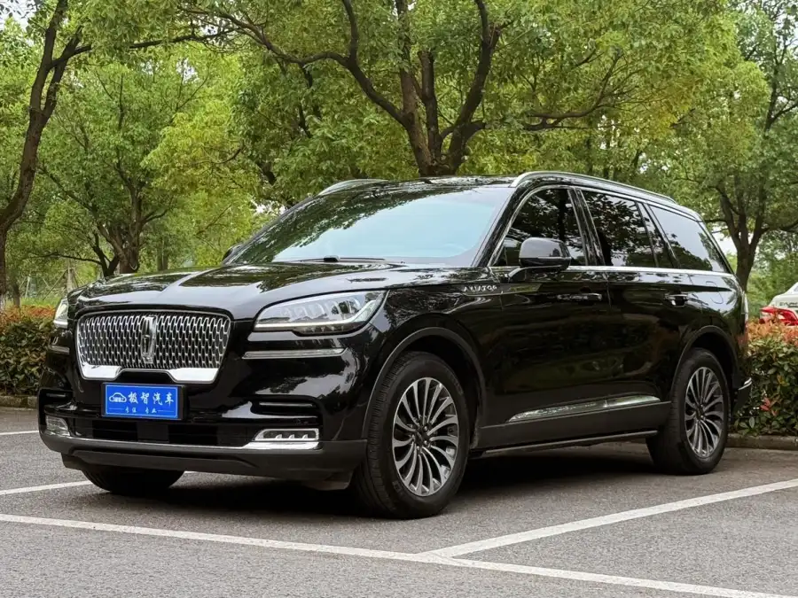 Lincoln Aviator 3.0T V6 4WD