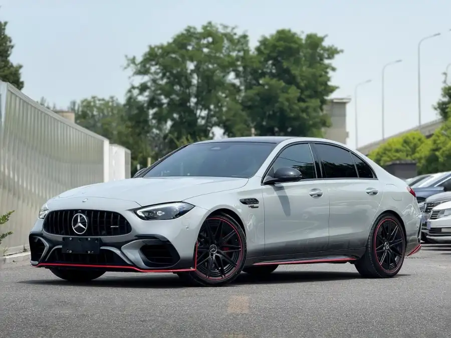 Mercedes-Benz C-Class AMG PHEV AMG C 63