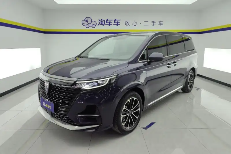 Roewe iMAX8 400TGI Flagship