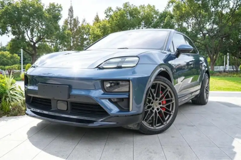 Porsche Macan EV Macan Turbo