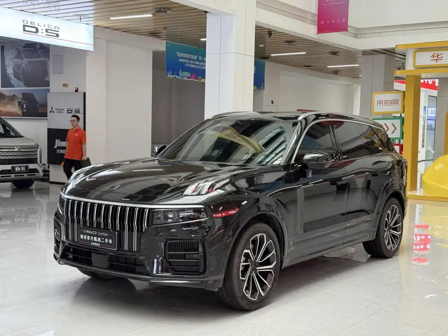 Lynk & Co 09 2.0T 4WD
