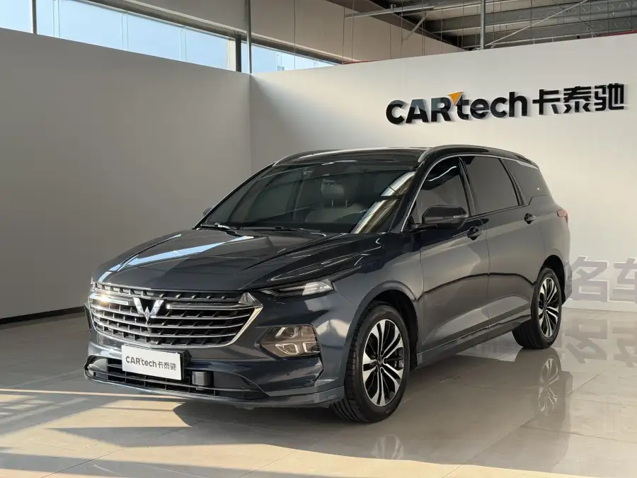 Wuling Victory 280T CVT Premium