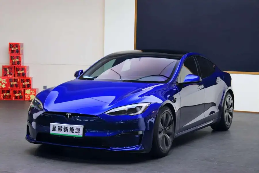 Tesla Model S Dual Motor