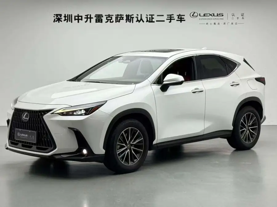 Lexus NX PHEV 400h+