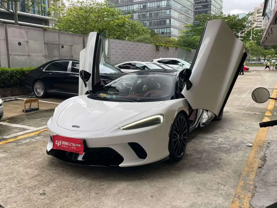 McLaren GT 4.0T Standard