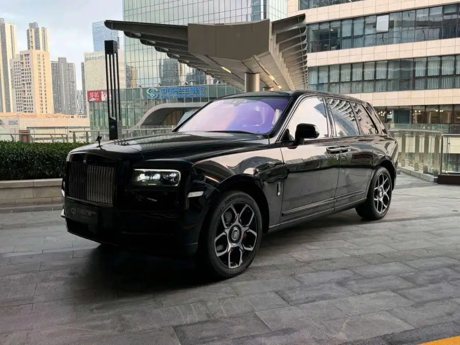Rolls-Royce Cullinan Black Badge