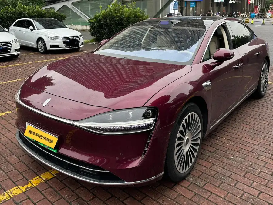 Stelato S9 Ultra RWD 53kWh