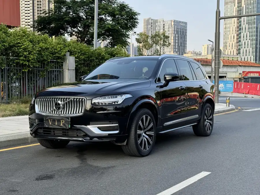 Volvo XC90 PHEV E T8 Luxury 7 мест