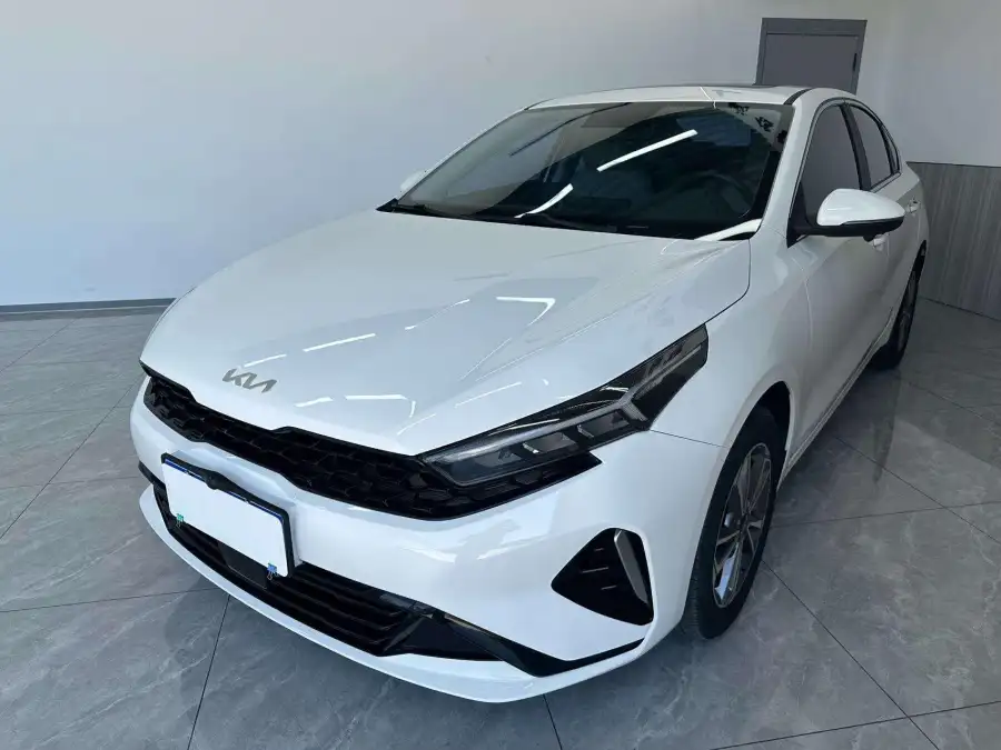 Kia K3 1.5L IVT Luxury