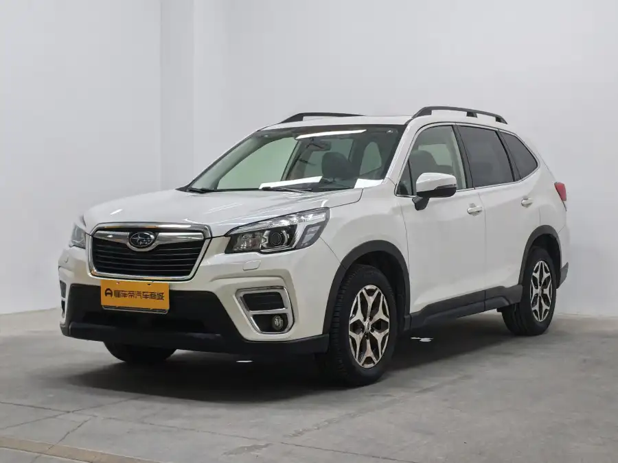 Subaru FORESTER 2.0i Luxury EyeSight