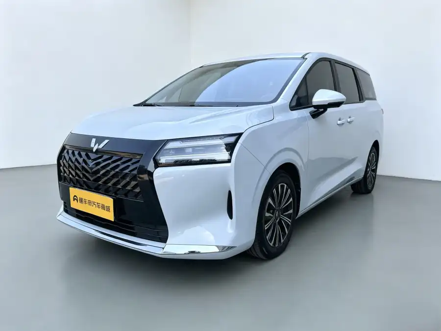 Wuling Starlight 730 PHEV 125km Luxury