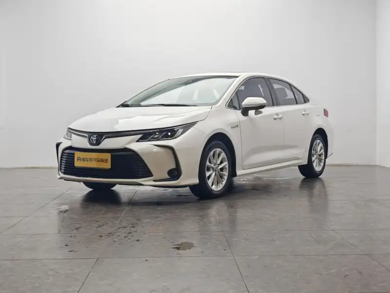 Toyota Corolla 1.8L E-CVT Elite