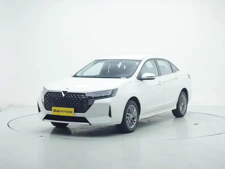 Venucia D60 PLUS 1.6L XE CVT
