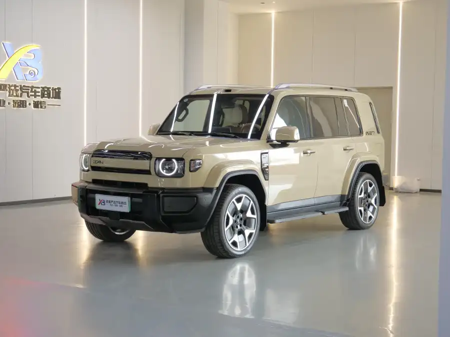 iCar V27 200km 4WD 700
