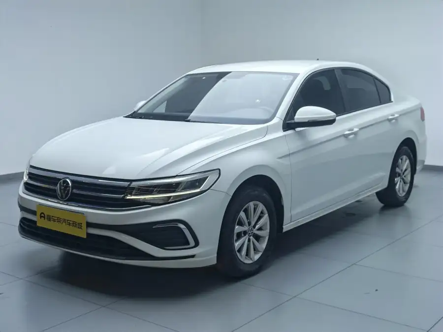 Volkswagen Bora 200TSI DSG